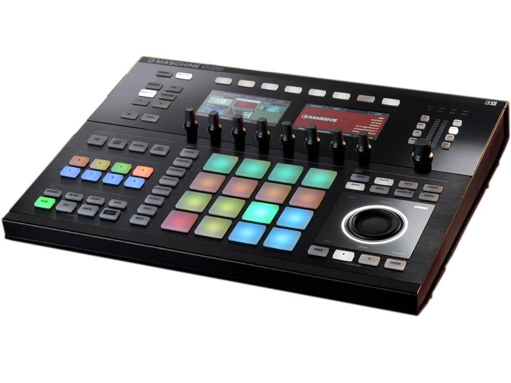 Native Instruments MASCHINE STUDIO BLACK (demo model)